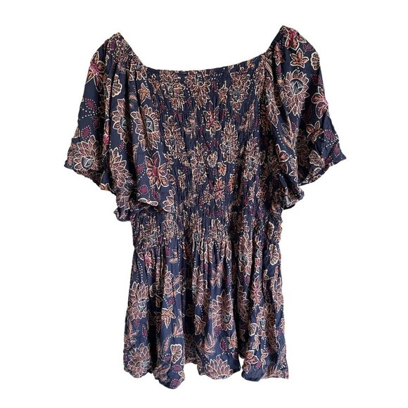 Angie 1X Gray V-Neck Smocked Peasant Top Ruffle Flutter Sleeve Blouse 100% Rayon - Picture 3 of 8